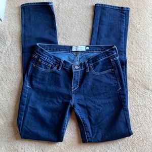 NWOT Abercrombie & Fitch “Erin” Skinny Jeans Sz 4